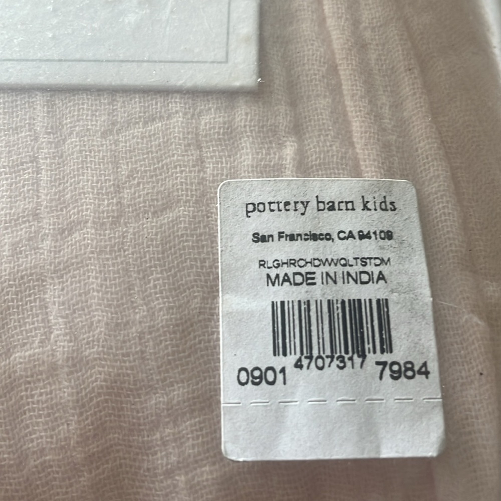 Pottery Barn Kids Ryleigh Ruched Wave Standard Sham - Picture 3 of 4